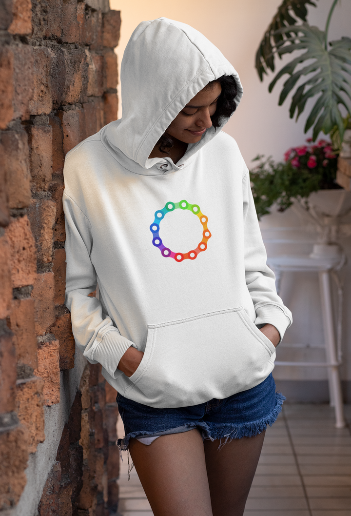 Hoodie mit Fahrradketten-Kreis in Regenbogenfarben – Minimalistisches Bike-Design